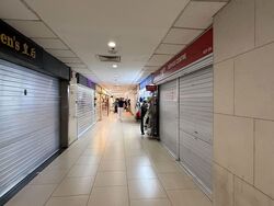 Lucky Plaza (D9), Shop House #543707591